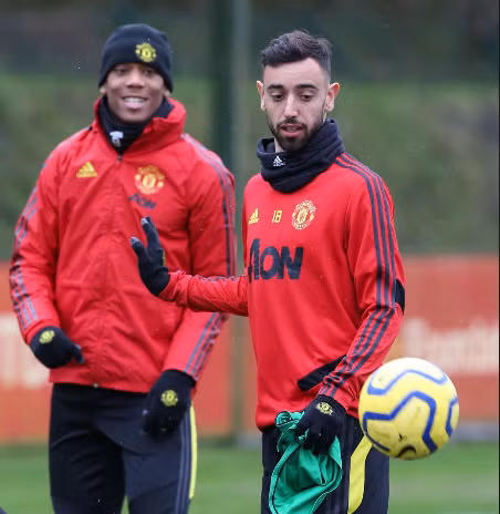 Bruno gắn bó với đồng đội cả trong và ngoài sân đấu. Ảnh: MUFC