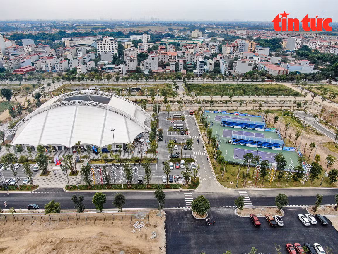 Lễ cắt băng khánh thành cụm sân Quần vợt Hanaka Paris Ocean Park và đón nhận Bằng Kỷ lục châu Á ảnh 6