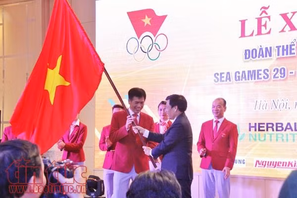 Đoàn Thể thao Việt Nam tham dự ASIAD 18 đã không còn 'ồ ạt quan chức' ảnh 1