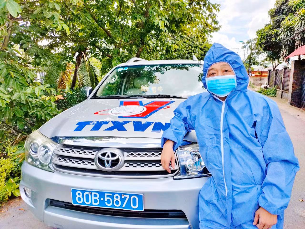 Các thành viên tổ xe ơ quan TTXVN khu vực phía Nam luôn trong tư thế sẵn sàng.