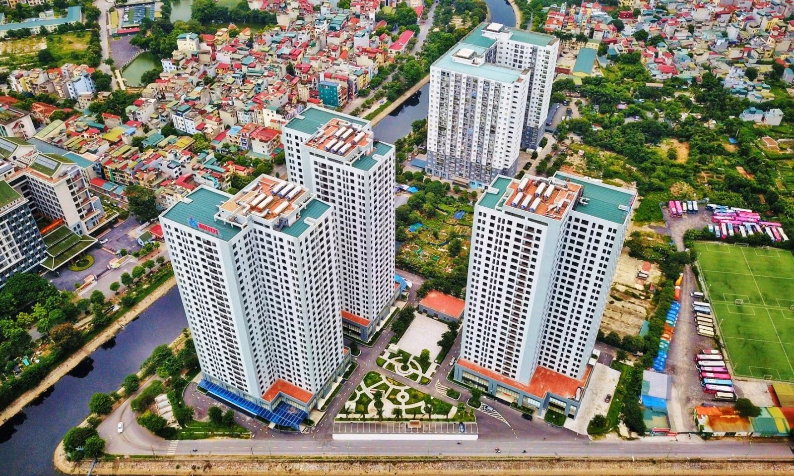 Hà Nội trưng dụng 10 dự án nhà tái định cư làm nơi cách ly, bệnh viện dã chiến.