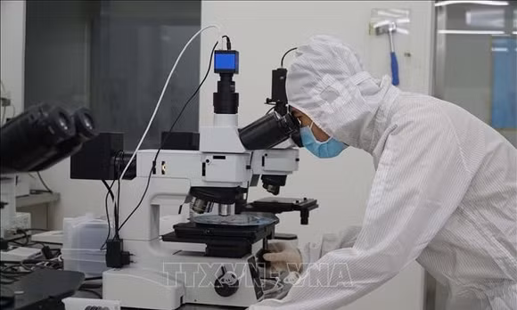 Xây dựng hệ sinh thái đồng bộ thu hút nguồn nhân lực chất lượng cao