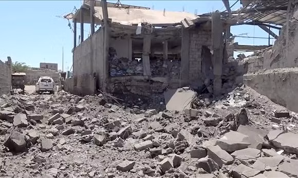 Xung đột tại Trung Đông: Liên quân Saudi Arabia cảnh báo đáp trả Houthi 