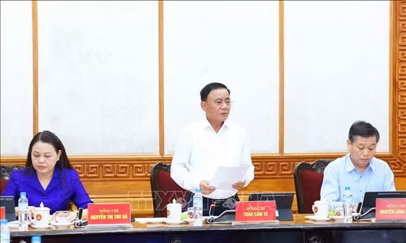 Thường trực Ban Bí thư họp về hệ thống quản lý công việc và giám sát thông minh