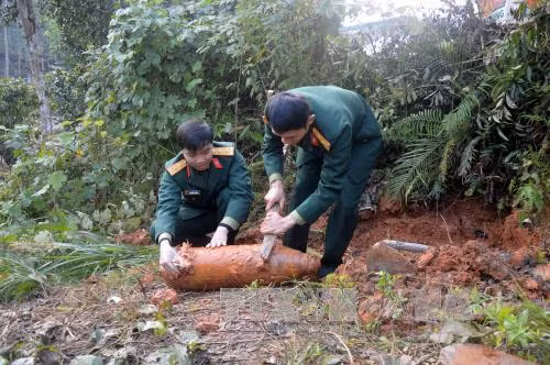 Vô hiệu hóa quả bom Mỹ ở Hà Giang ảnh 1