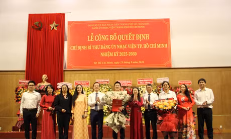 Giám đốc Đỗ Quốc Hưng giữ chức Bí thư Đảng ủy Nhạc viện Thành phố