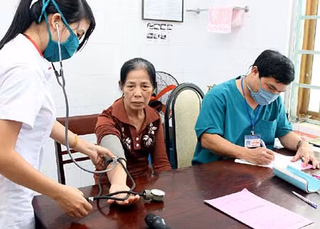 Tìm giải pháp ngăn chặn việc lạm dụng quỹ bảo hiểm y tế ảnh 1