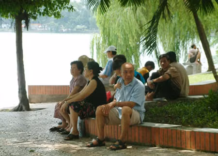 Nắng nóng sẽ giảm dần ở Bắc bộ và Trung bộ ảnh 1