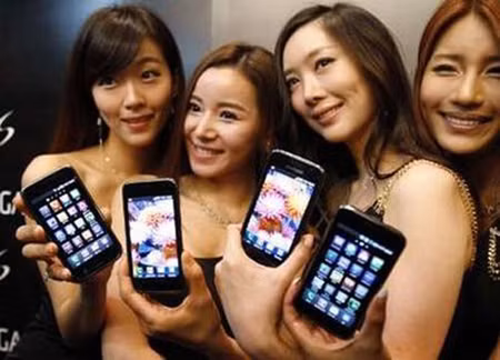 Samsung lãi lớn nhờ điện thoại thông minh ảnh 1