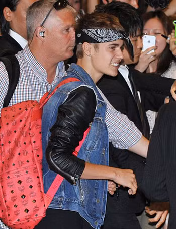 Fan kiện vì hỏng tai sau khi xem show của Justin Bieber ảnh 1