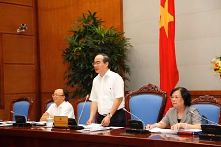 Hướng tới phát triển bền vững và nâng cao năng lực cạnh tranh ảnh 1