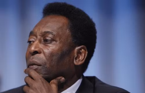 Pele muốn chứng minh tài nghệ của mình với Messi ảnh 1