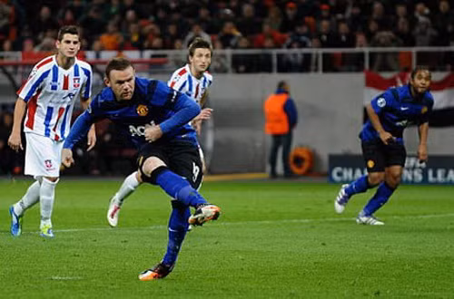 Lập cú đúp, Rooney đi vào lịch sử ảnh 1