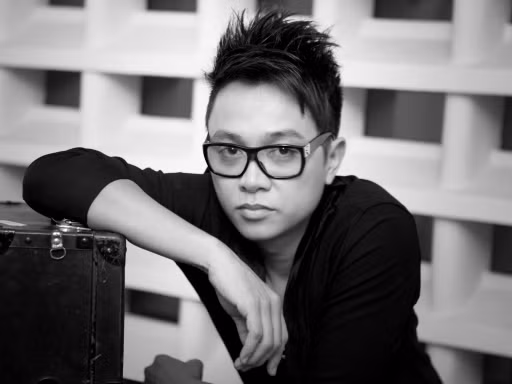 NTK Nguyễn Công Trí bùng nổ ảnh 1