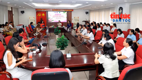 Lan toả thông điệp sống khoẻ, sống đẹp đến phụ nữ 