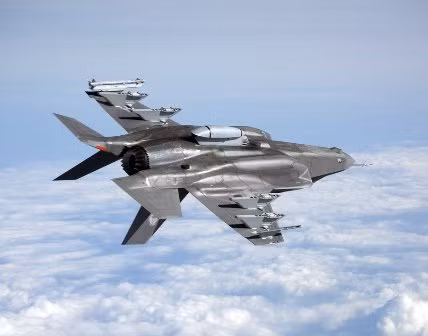 ‘Siêu tàng hình’ F-35 Mỹ không trốn khỏi ‘mắt thần’ Nga ảnh 1
