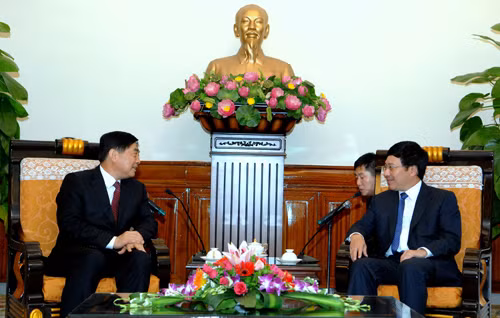 Phó Thủ tướng Phạm Bình Minh tiếp Phó Bí thư Tỉnh ủy Vân Nam-Trung Quốc ảnh 1