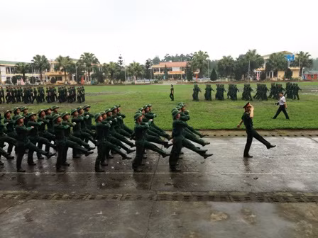 Cựu chiến binh TTXVN giao lưu với Sư đoàn 312 anh hùng ảnh 6