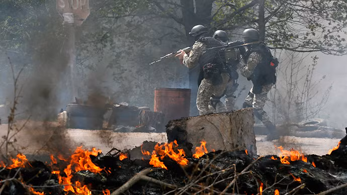 Xem đặc nhiệm Ukraine đột kích vào Slavyansk ảnh 2