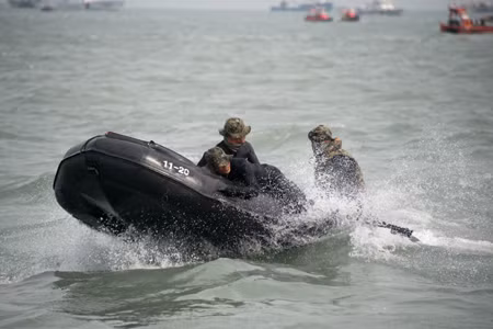 Vụ chìm phà Sewol: Số người thiệt mạng vượt quá 100 ảnh 1