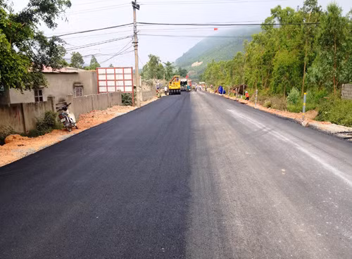 Hoàn thành tuyến đường vào mộ Đại tướng Võ Nguyên Giáp ảnh 1