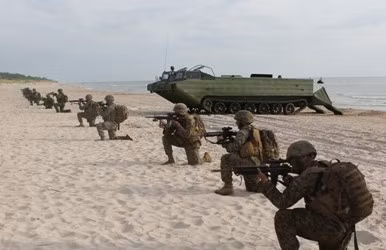 Hàng trăm lính Mỹ tập trận tại vùng Baltic ảnh 1