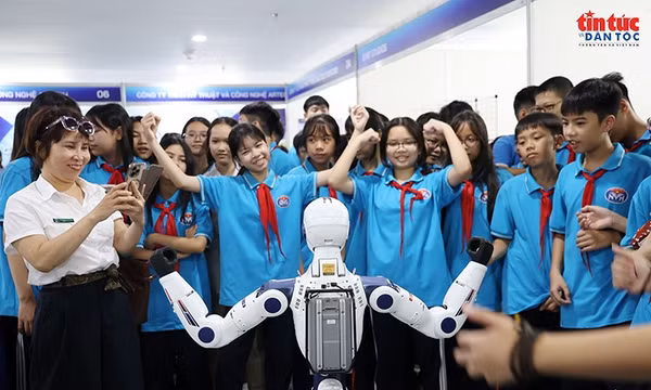 Triển lãm Robot Hà Nội: Khơi nguồn sáng tạo, kết nối công nghệ thực tiễn