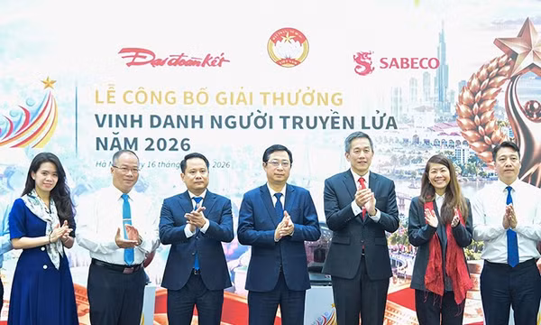 Tôn vinh những cá nhân góp phần vào sự phát triển chung của đất nước