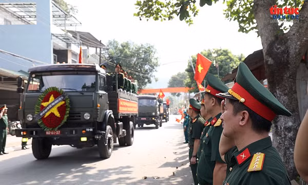 Trang nghiêm lễ tiễn đưa 93 hài cốt liệt sĩ về Nghĩa trang Vị Xuyên
