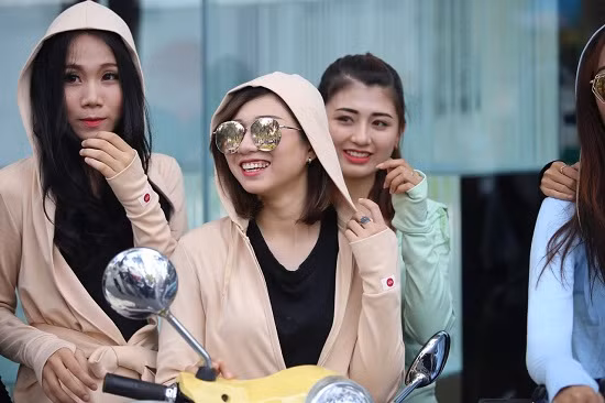 Áo chống nắng giúp ngăn ngừa nguy cơ ung thư da ảnh 2