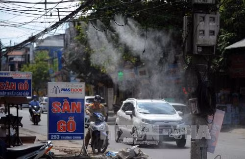 Bắc Bộ oi nóng, Nam Bộ phòng thời tiết nguy hiểm ảnh 1