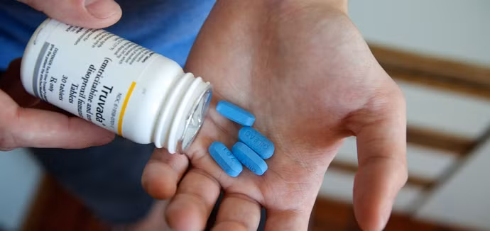 Uống thuốc PrEP giúp loại trừ nguy cơ lây nhiễm HIV ảnh 1