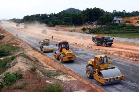 Vì sao đầu tư công cao, hiệu quả thấp? ảnh 1