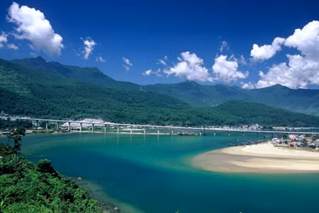 Phong phú các tour du lịch Huế dịp 2/9 ảnh 1