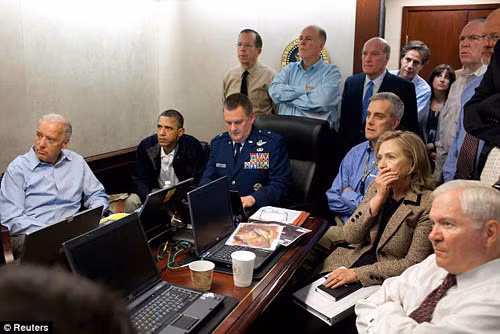 Tin 'sốc': Bin Laden đã chết khi biệt kích Mỹ xông vào? ảnh 4