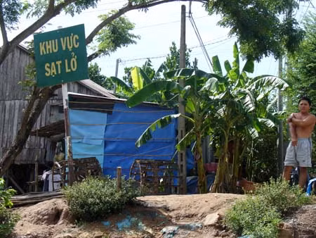 Đồng bằng sông Cửu Long chủ động đón lũ về - Bài 2: Sẵn sàng phòng chống lũ dữ ảnh 1