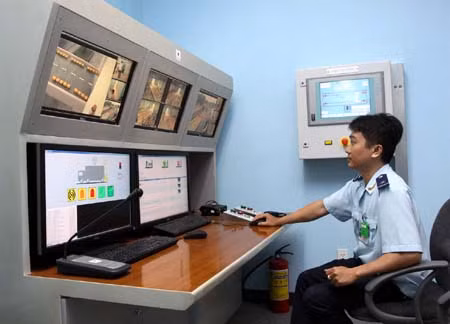 Cam go cuộc chiến chống buôn lậu trên biển ảnh 1