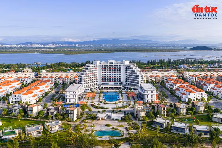 dji-20260906062850-0134-d-mavic4pro-hdr.jpg