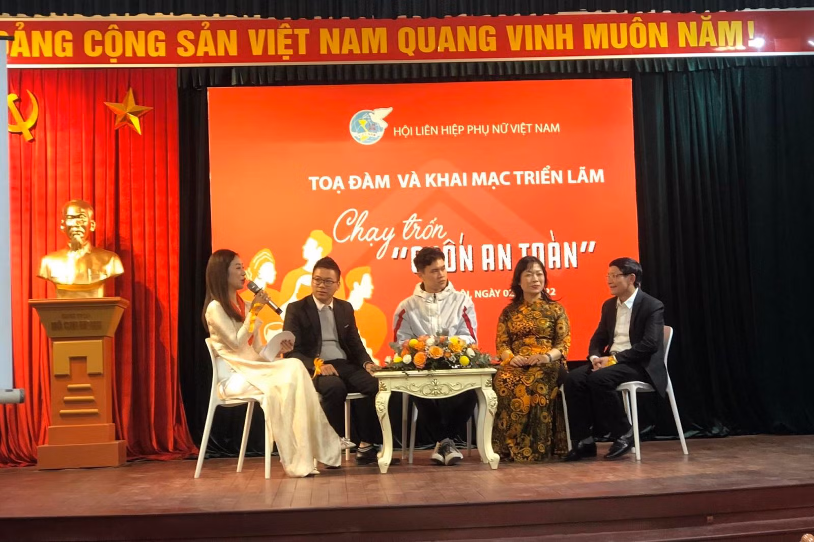 Chú thích ảnh