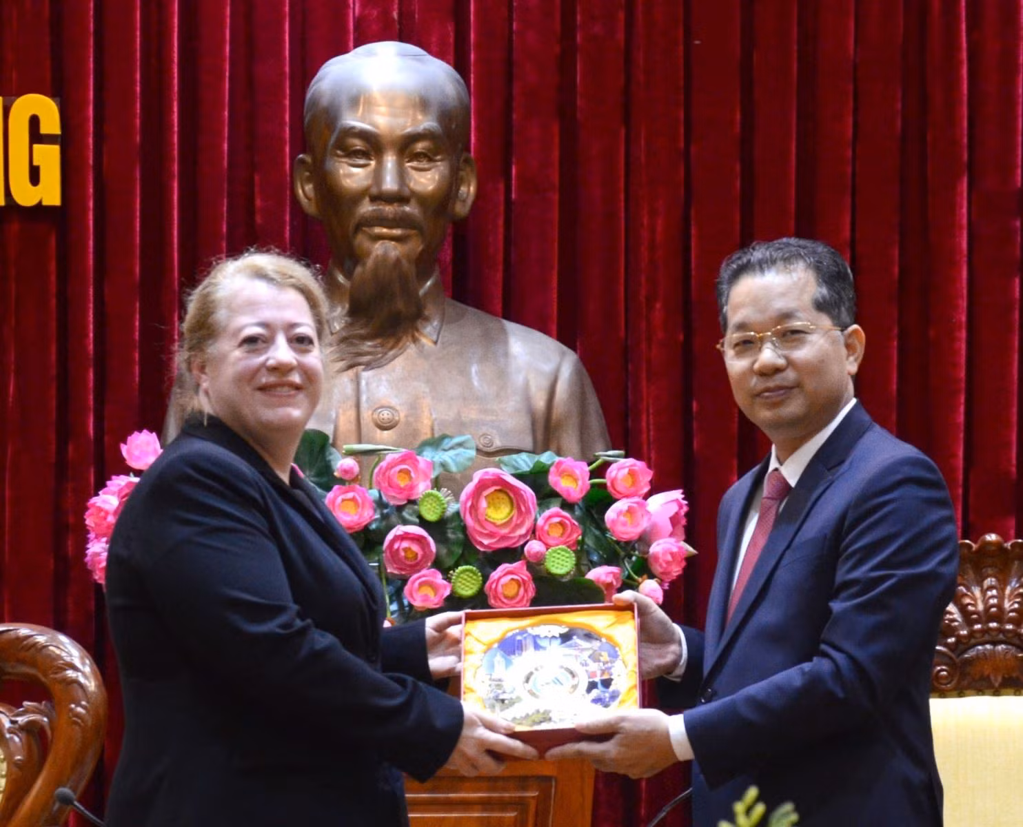 Chú thích ảnh