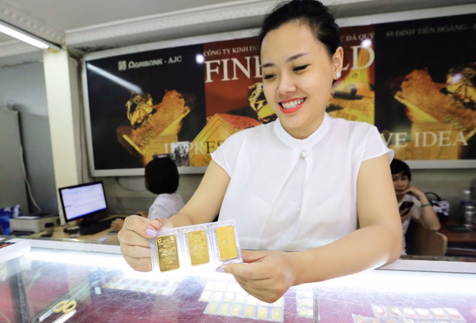 Chú thích ảnh