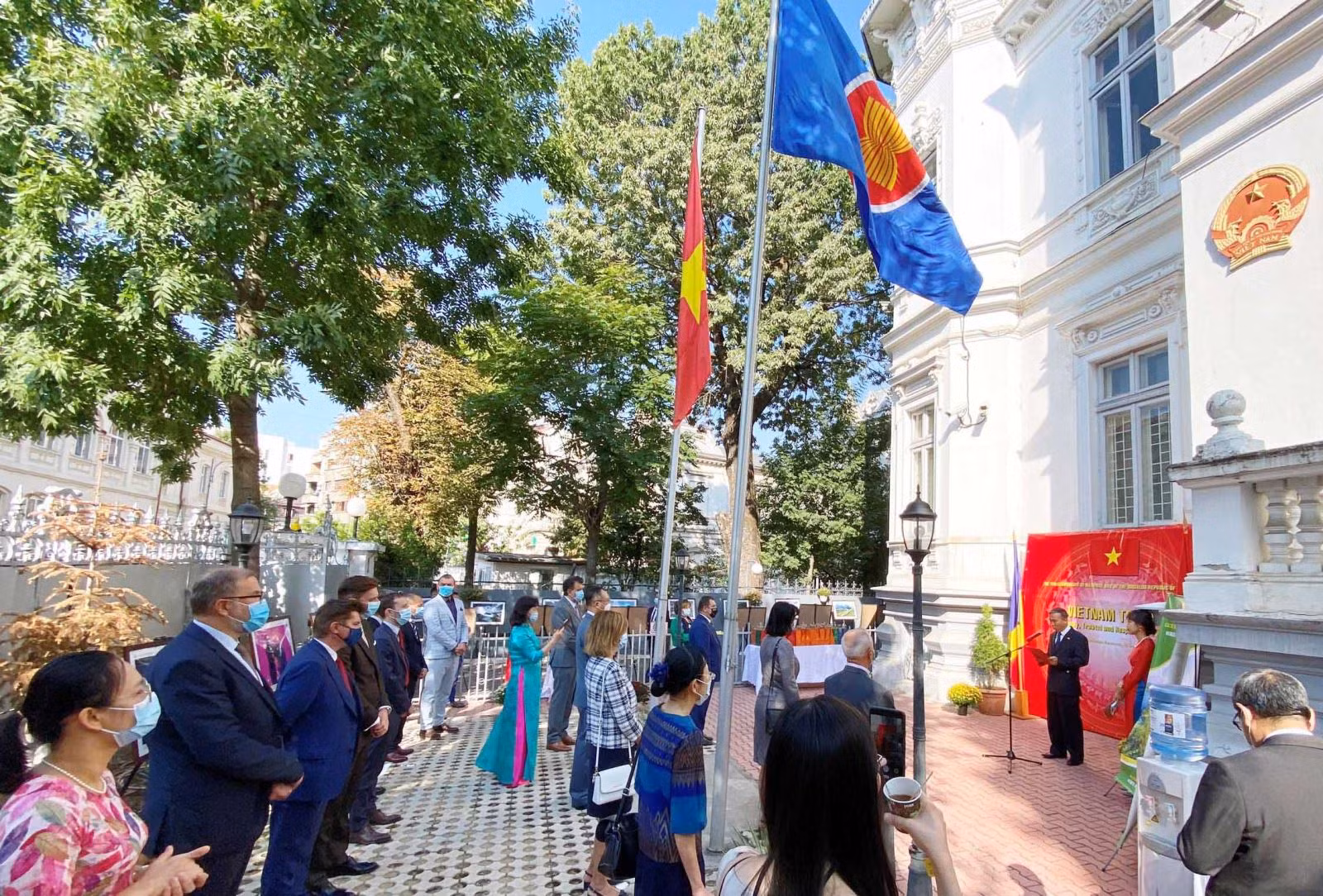 Chú thích ảnh