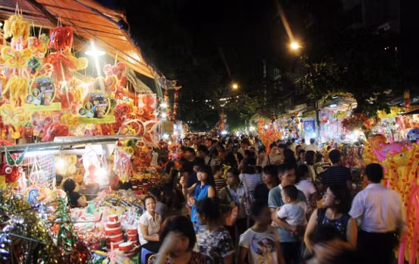 Tràn ngập không khí Trung thu những ngày cuối tuần ảnh 8 Tràn ngập không khí Trung thu những ngày cuối tuần ảnh 8