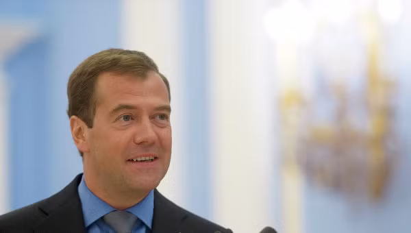 Thủ tướng Nga Medvedev thích quà gì trong sinh nhật? ảnh 1