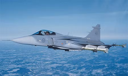 Không quân Thái Lan cân nhắc mua thêm máy bay Gripen ảnh 1