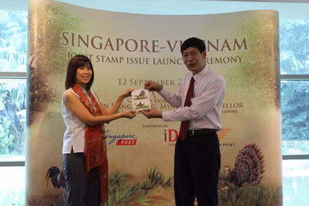 Phát hành bộ tem chung Singapore-Việt Nam ảnh 2