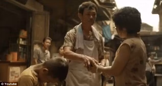 Cảm động với tình người trong quảng cáo Thái ảnh 1