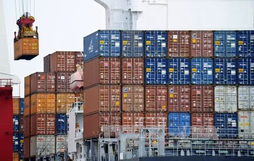 Đạt 6,7%, tăng trưởng kinh tế Trung Quốc thấp nhất trong 26 năm ảnh 1