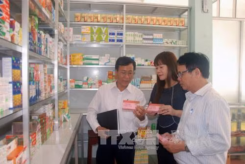 Kiểm tra toàn bộ các lô thuốc của doanh nghiệp 'dính' thuốc chất lượng kém ảnh 1