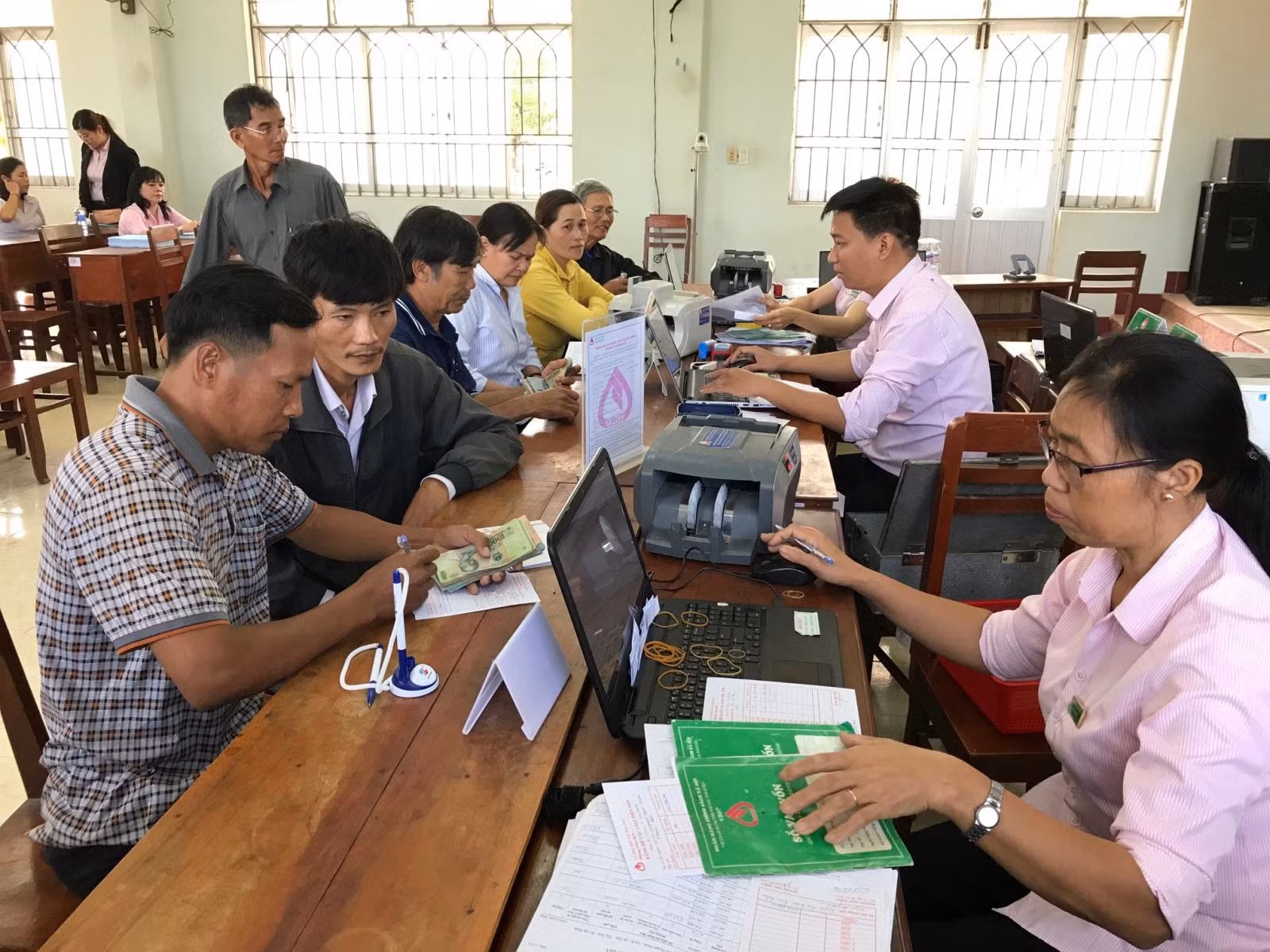 Chú thích ảnh
